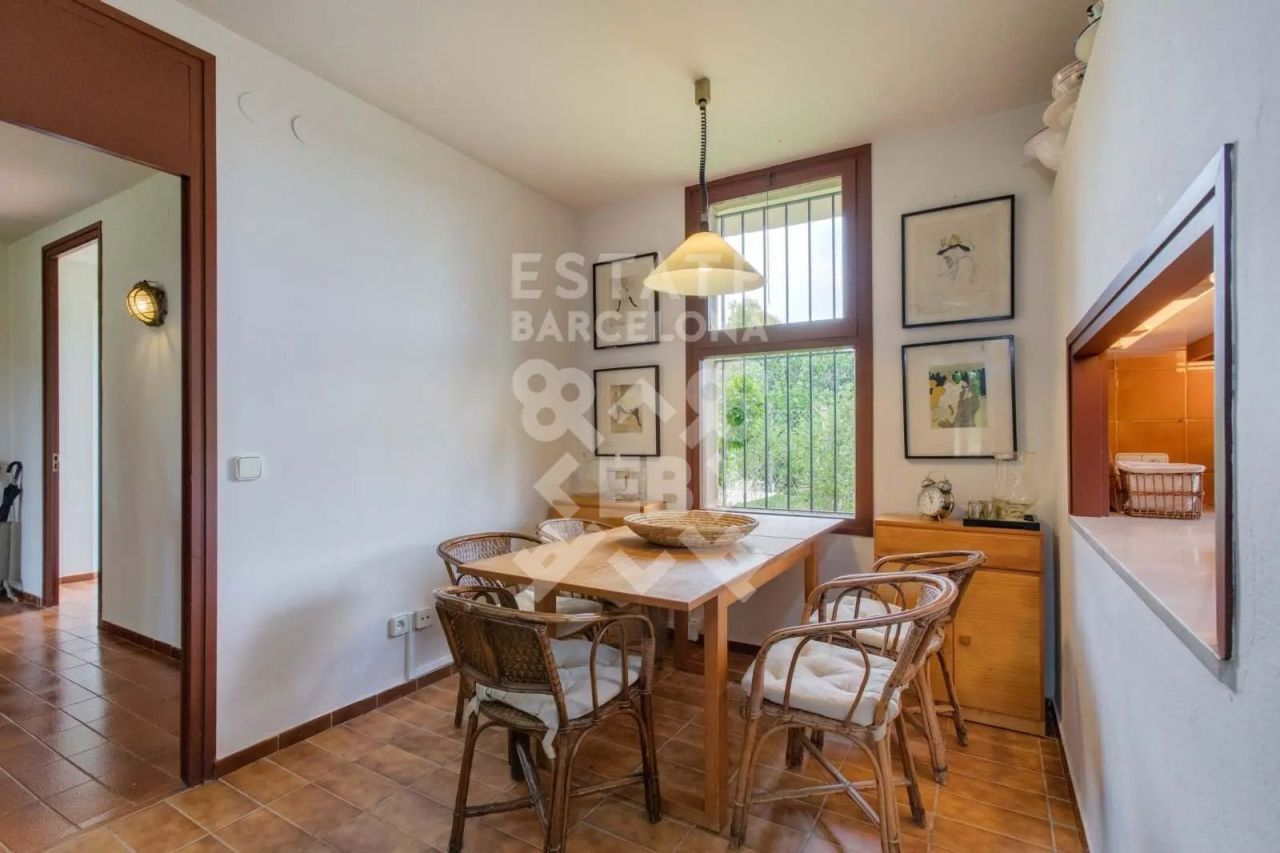 Villa in Girona, Spain, 604 m² - picture 11