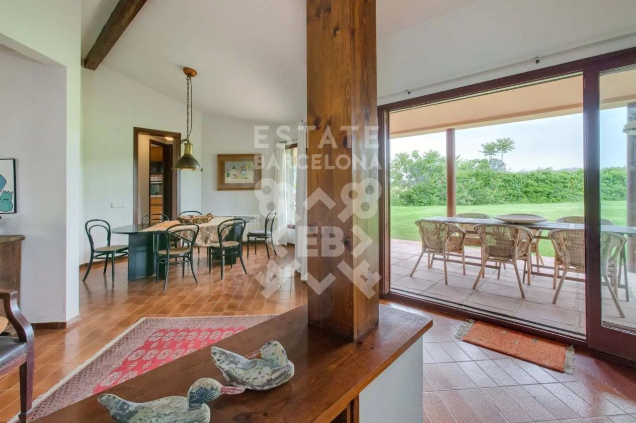 Villa in Girona, Spain, 604 m² - picture 16