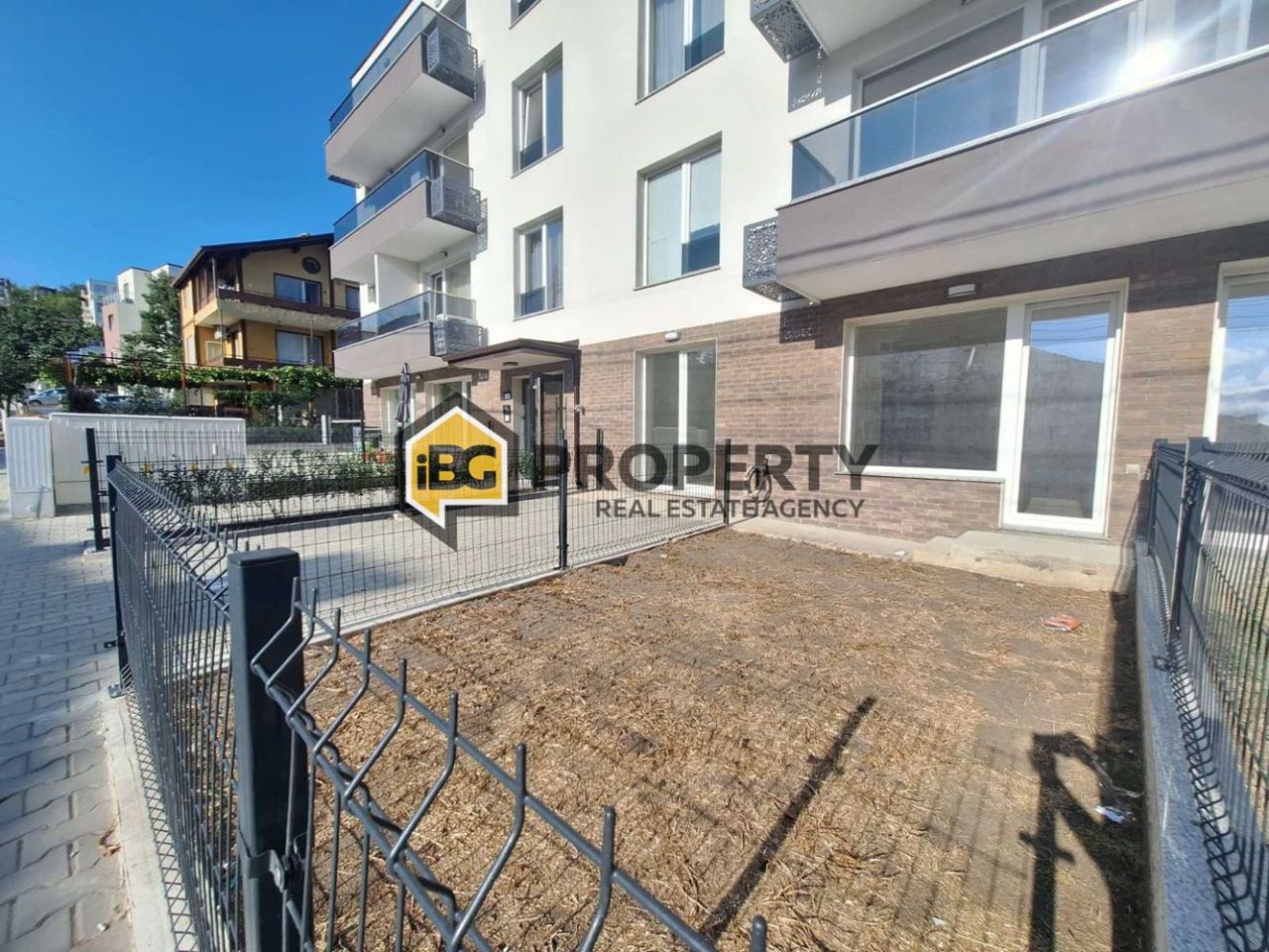 Flat in Byala, Bulgaria, 69 m² - picture 14