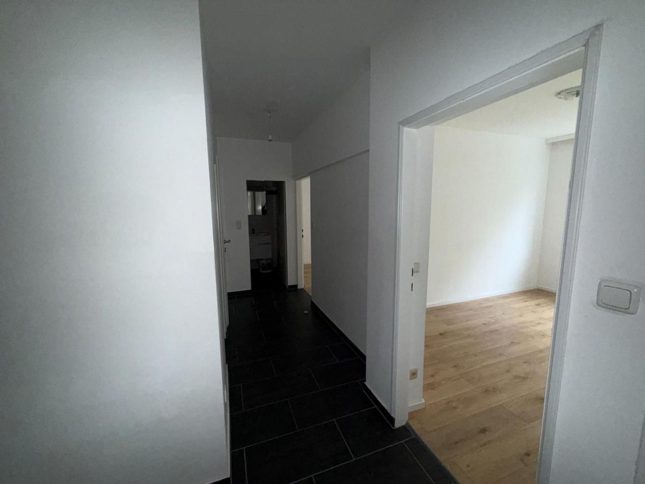 Flat in Linz, Austria, 93 m² - picture 10