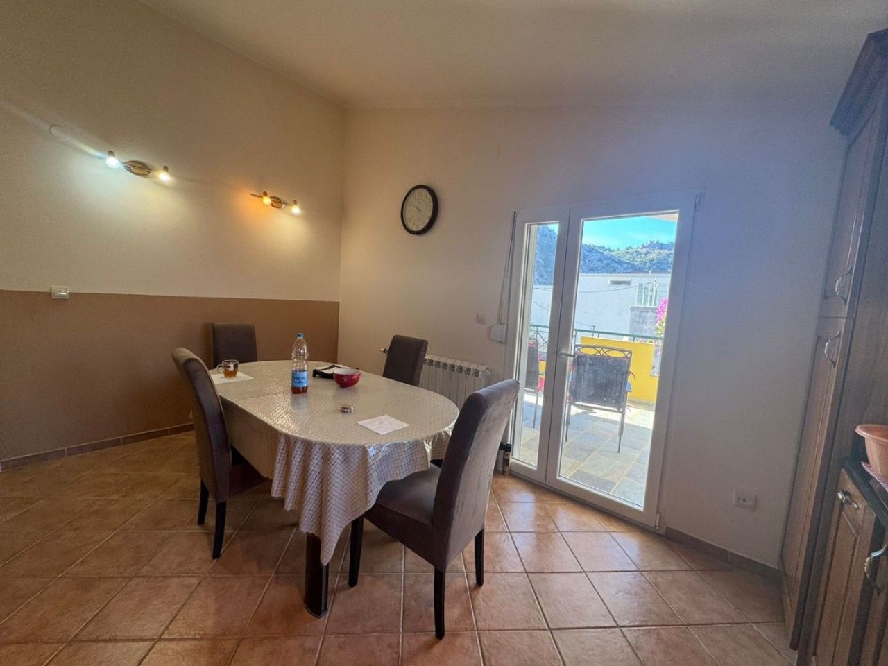 Maison à Sutomore, Monténégro, 160 m² - image 13