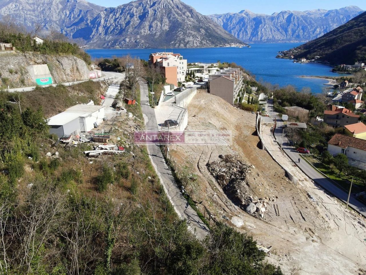 Terrain à Morinj, Monténégro, 570 m² - image 3