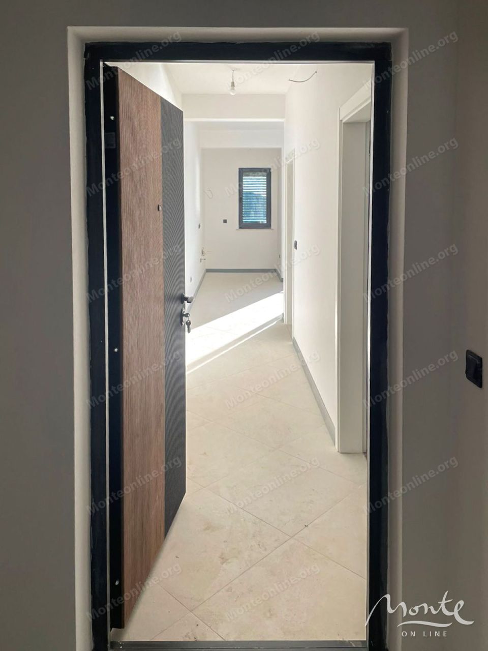 Apartment in Kumbor, Montenegro, 22 m² - picture 6