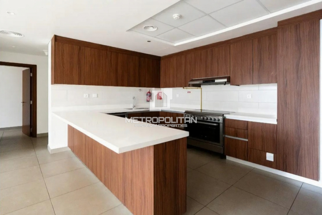 Apartment in Dubai, UAE, 183 m² - picture 3