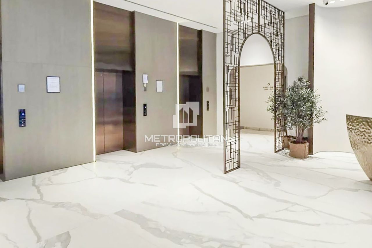 Apartment in Dubai, UAE, 40 m² - picture 13