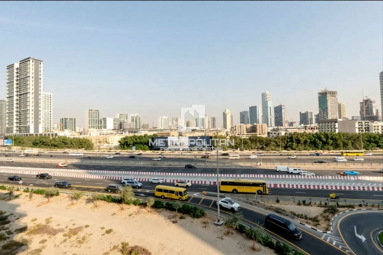 Apartment in Dubai, UAE, 183 m² - picture 14