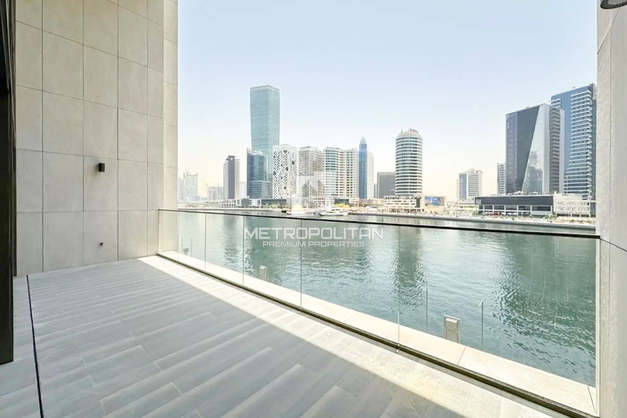 Bungalow in Dubai, UAE, 209 m² - picture 17