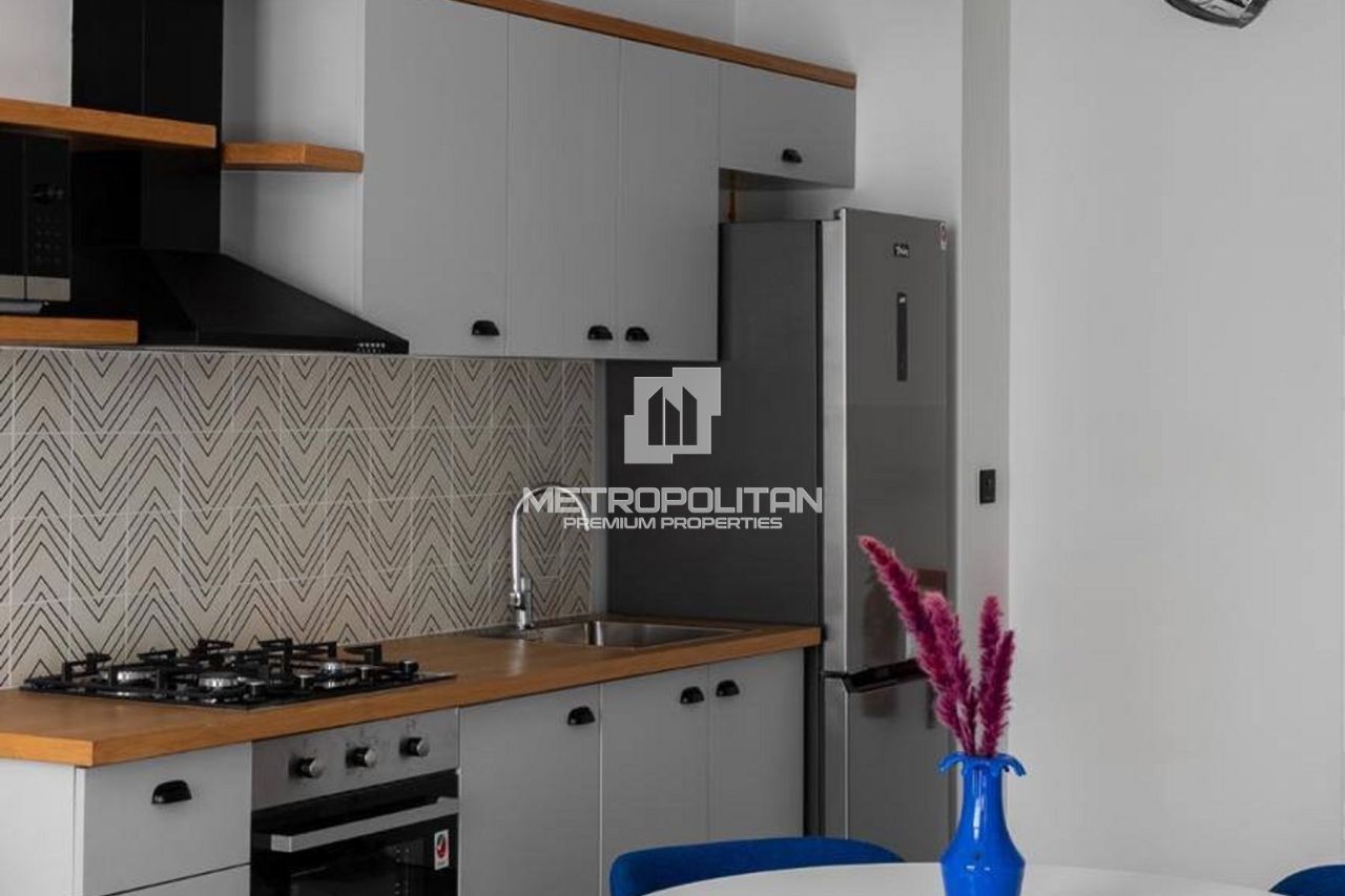 Apartment in Dubai, UAE, 44 m² - picture 17