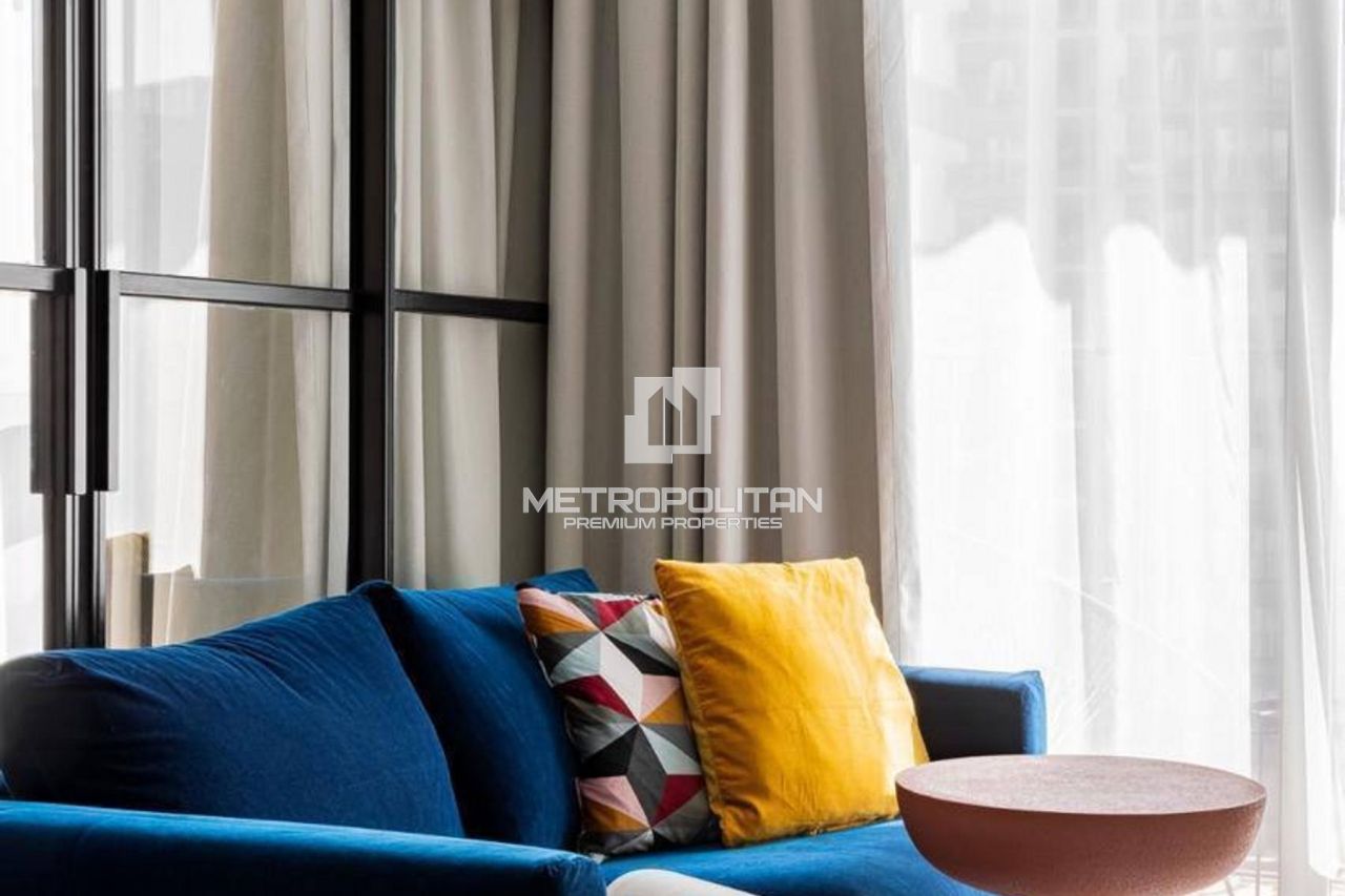 Apartment in Dubai, UAE, 44 m² - picture 19