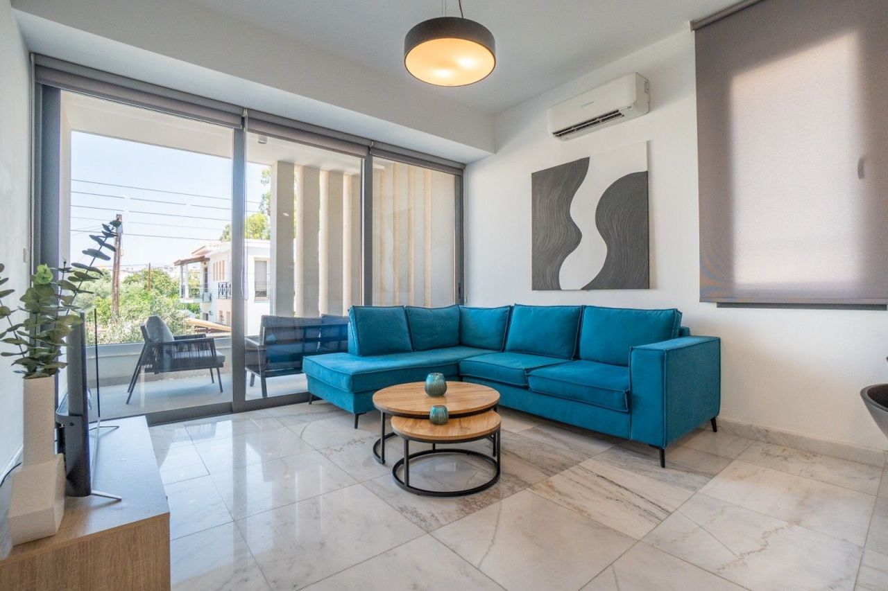 Commercial property in Paphos, Cyprus - picture 3