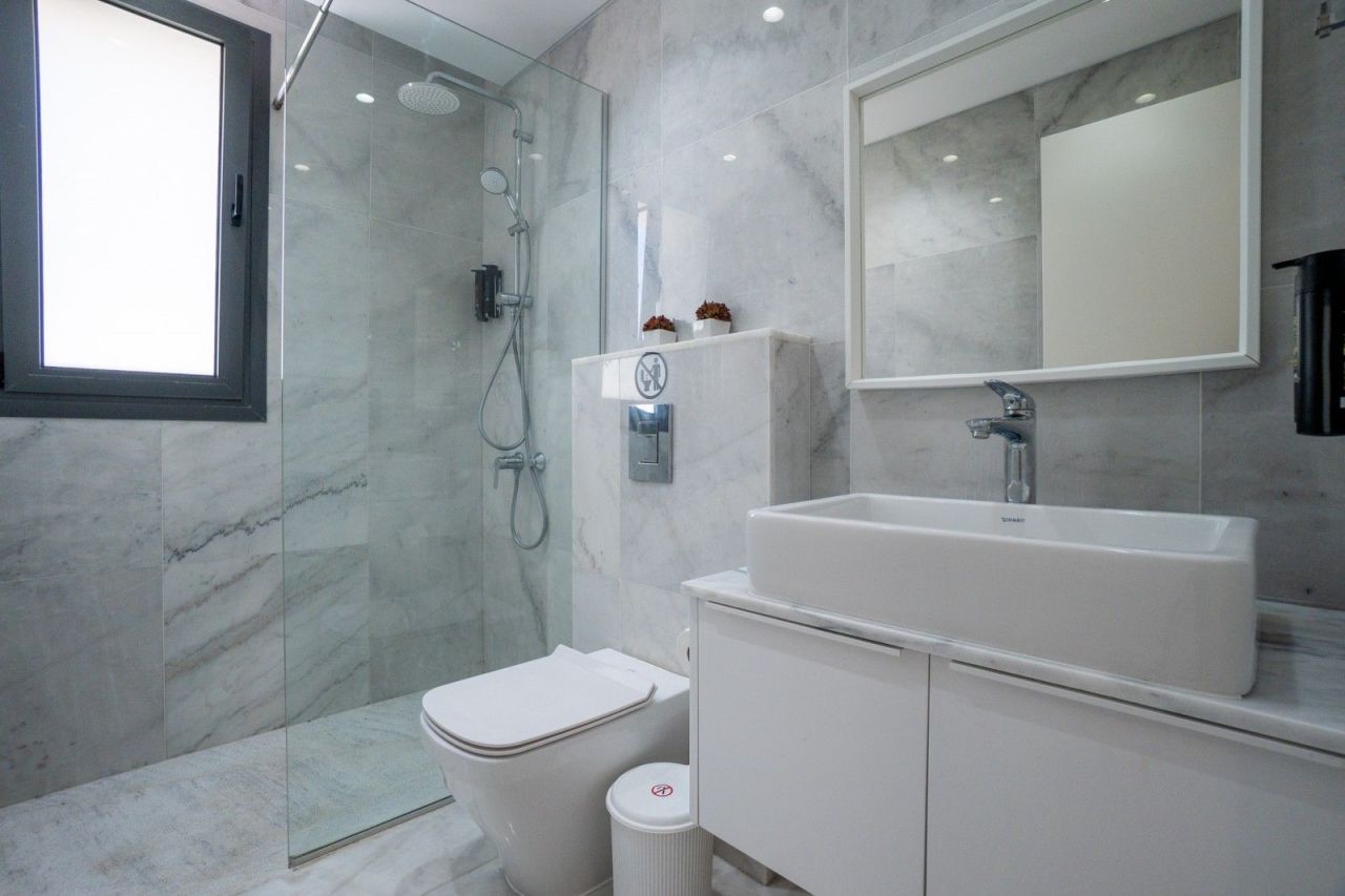 Commercial property in Paphos, Cyprus - picture 6