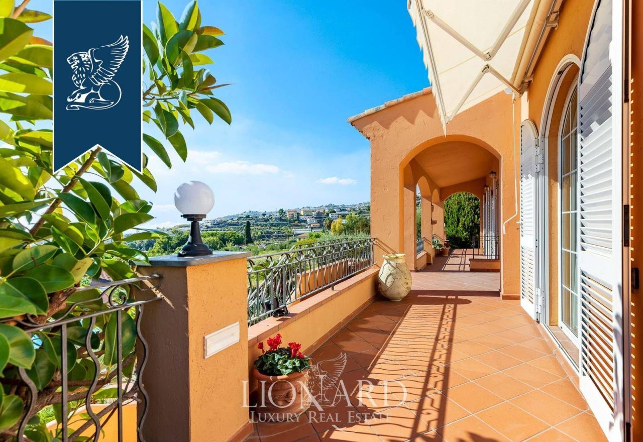 Villa a San Remo, Italia, 480 m² - foto 12