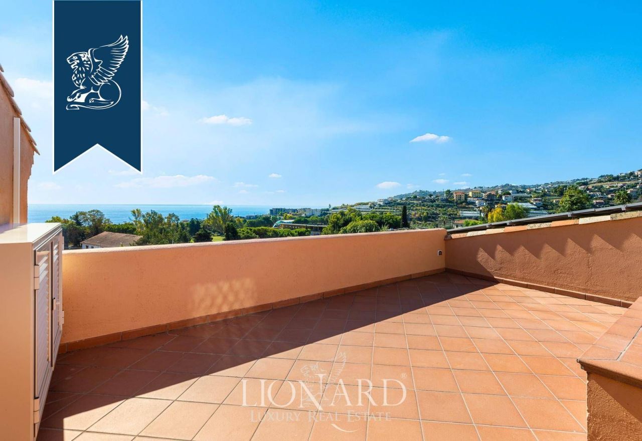 Villa a San Remo, Italia, 480 m² - foto 17