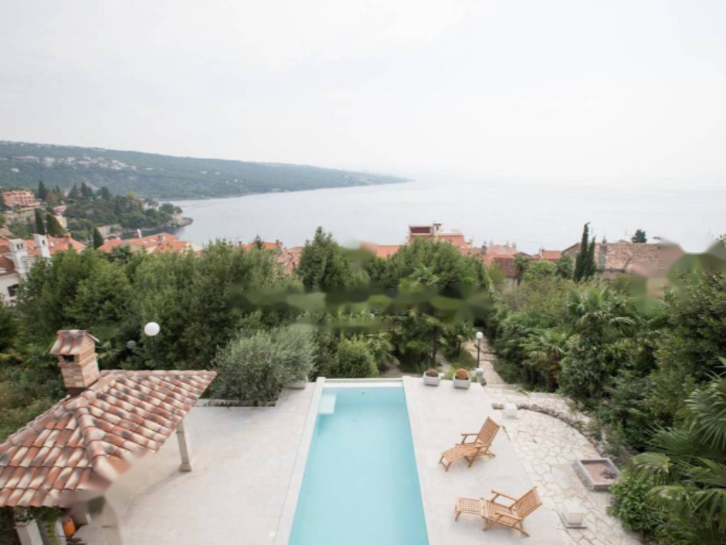 House in Opatija, Croatia, 417 m² - picture 1