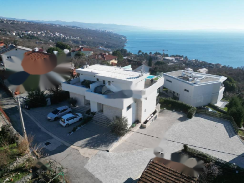 House in Opatija, Croatia, 241 m² - picture 1