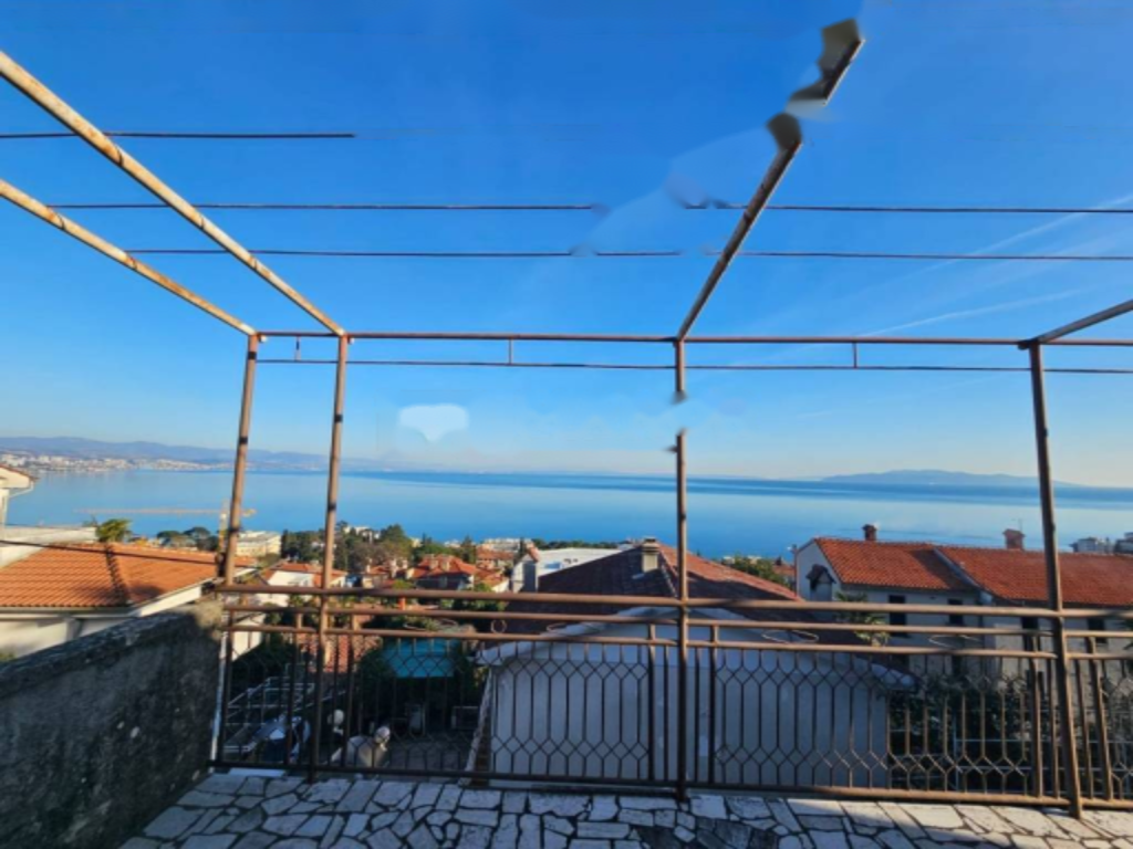 House in Opatija, Croatia, 280 m² - picture 1