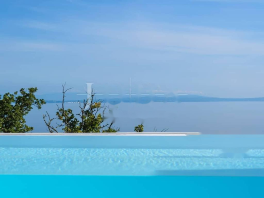 House in Opatija, Croatia, 200 m² - picture 1