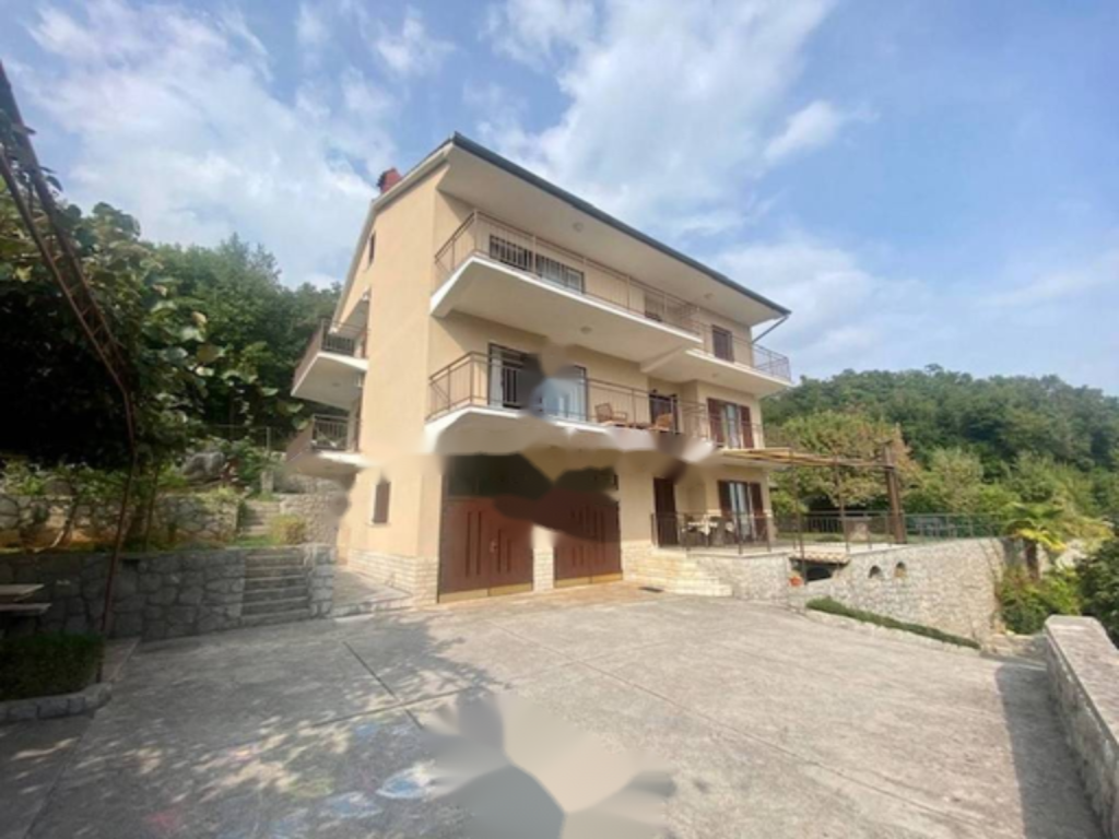 House in Opatija, Croatia, 470 m² - picture 2