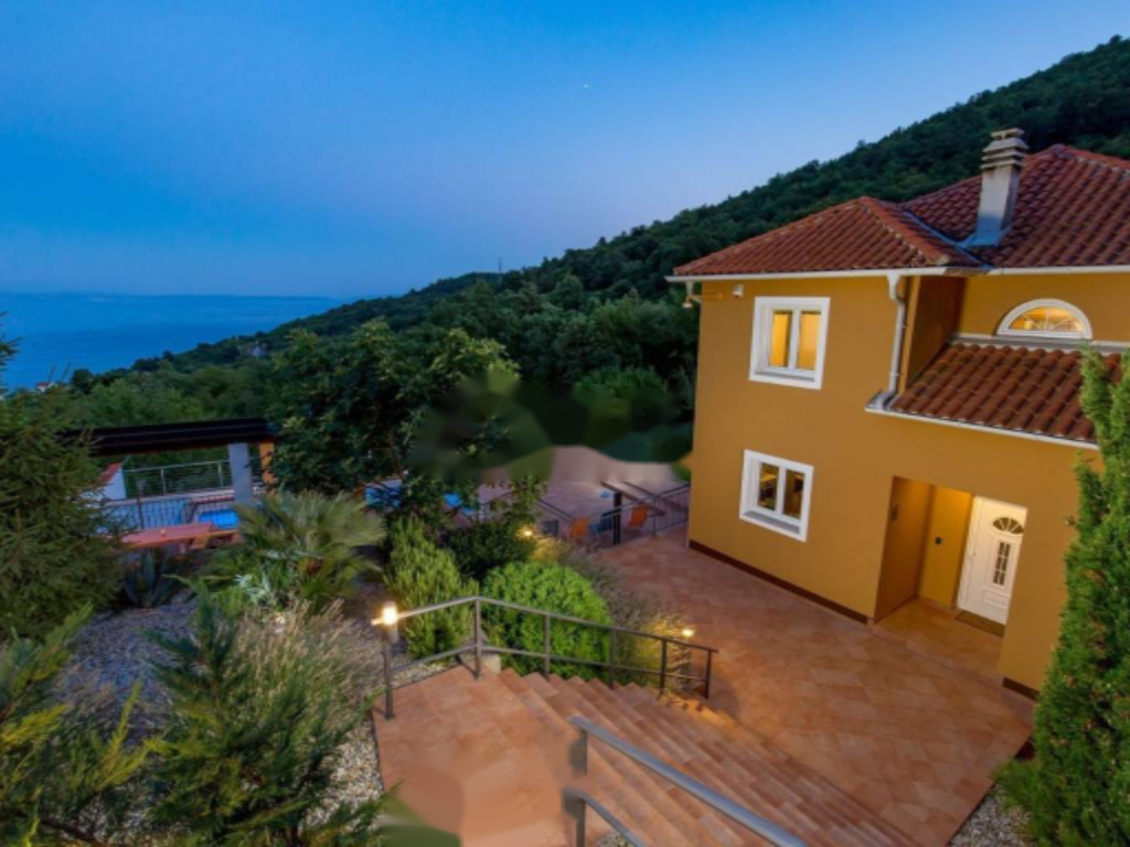 House in Opatija, Croatia, 200 m² - picture 2