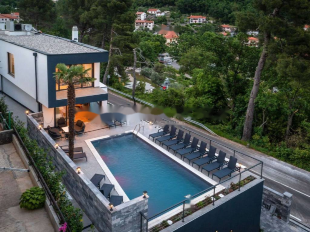 Casa a Opatija, Croazia, 410 m² - foto 2