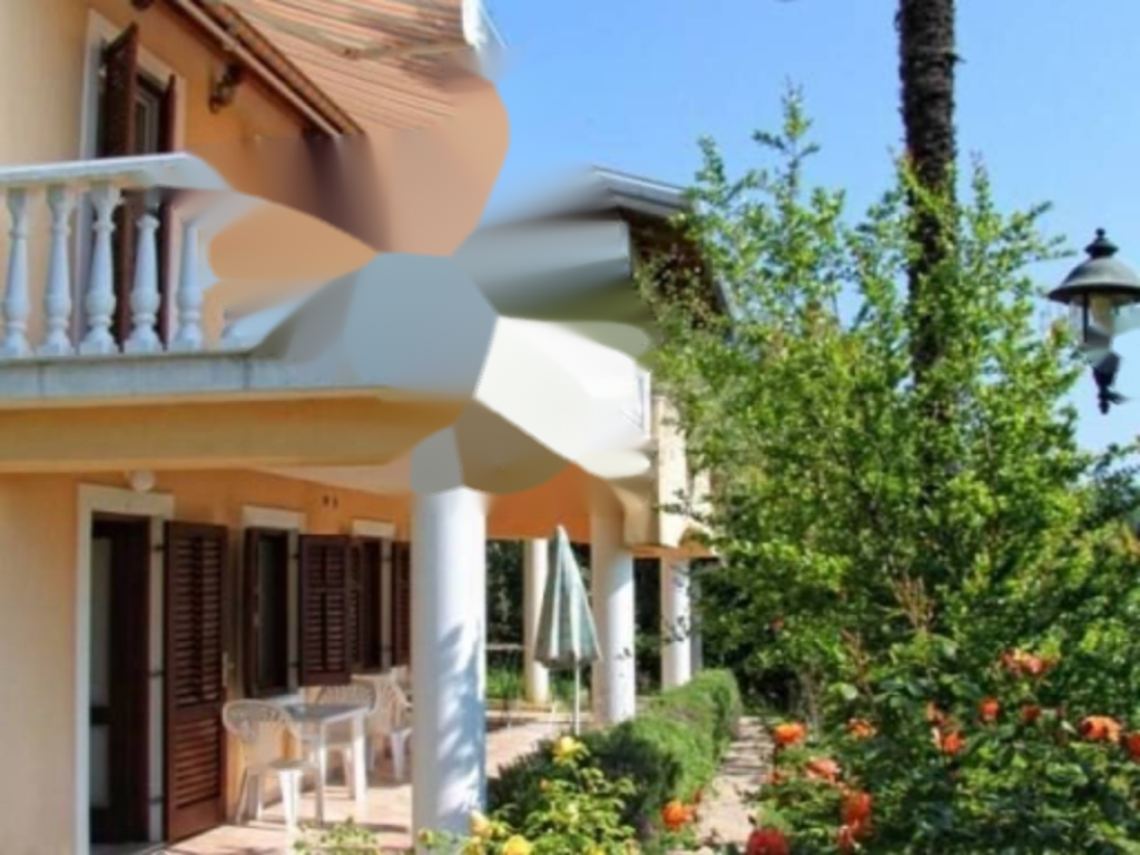 Maison à Opatija, Croatie, 220 m² - image 2