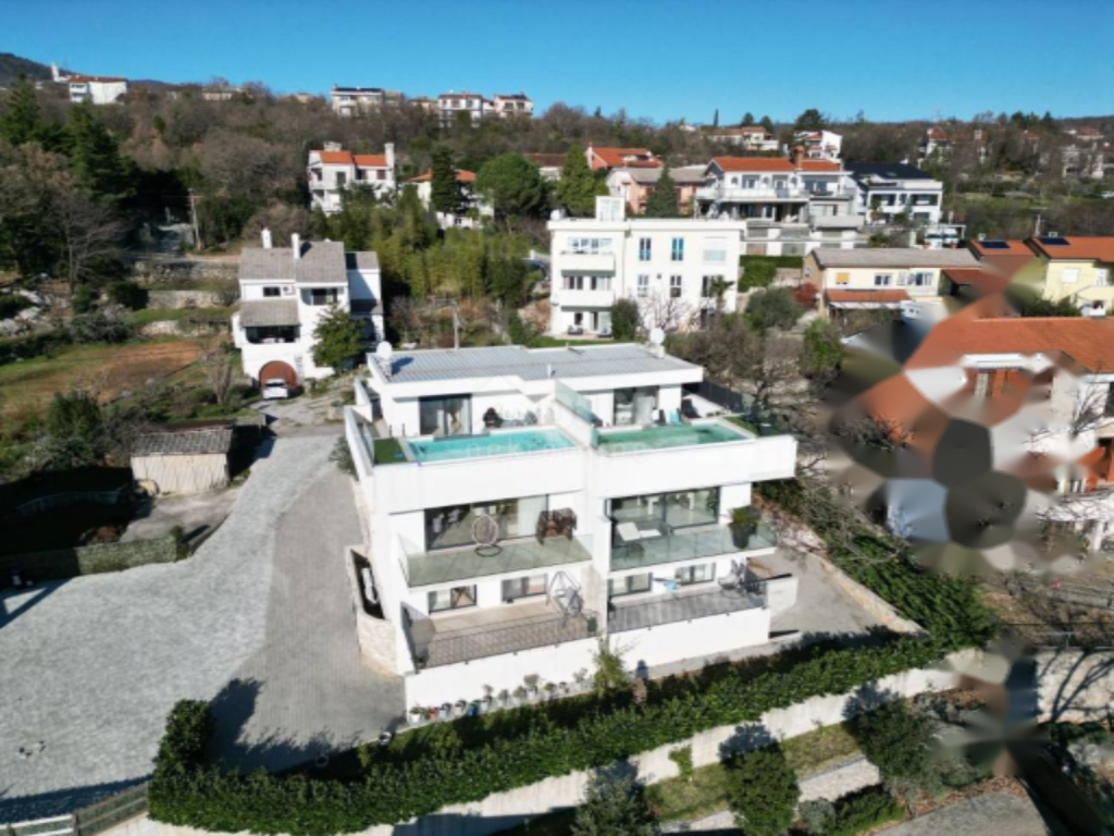 House in Opatija, Croatia, 241 m² - picture 2