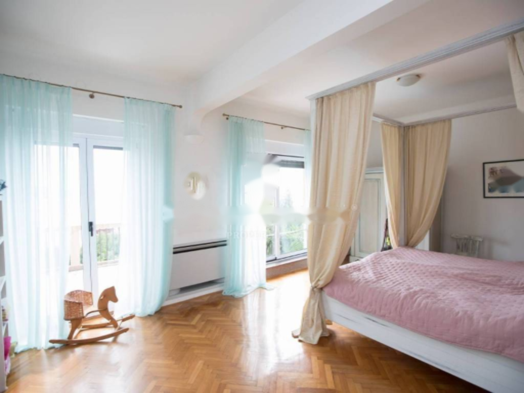 House in Opatija, Croatia, 417 m² - picture 5