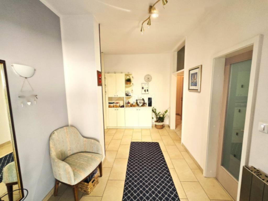 Casa a Opatija, Croazia, 280 m² - foto 5