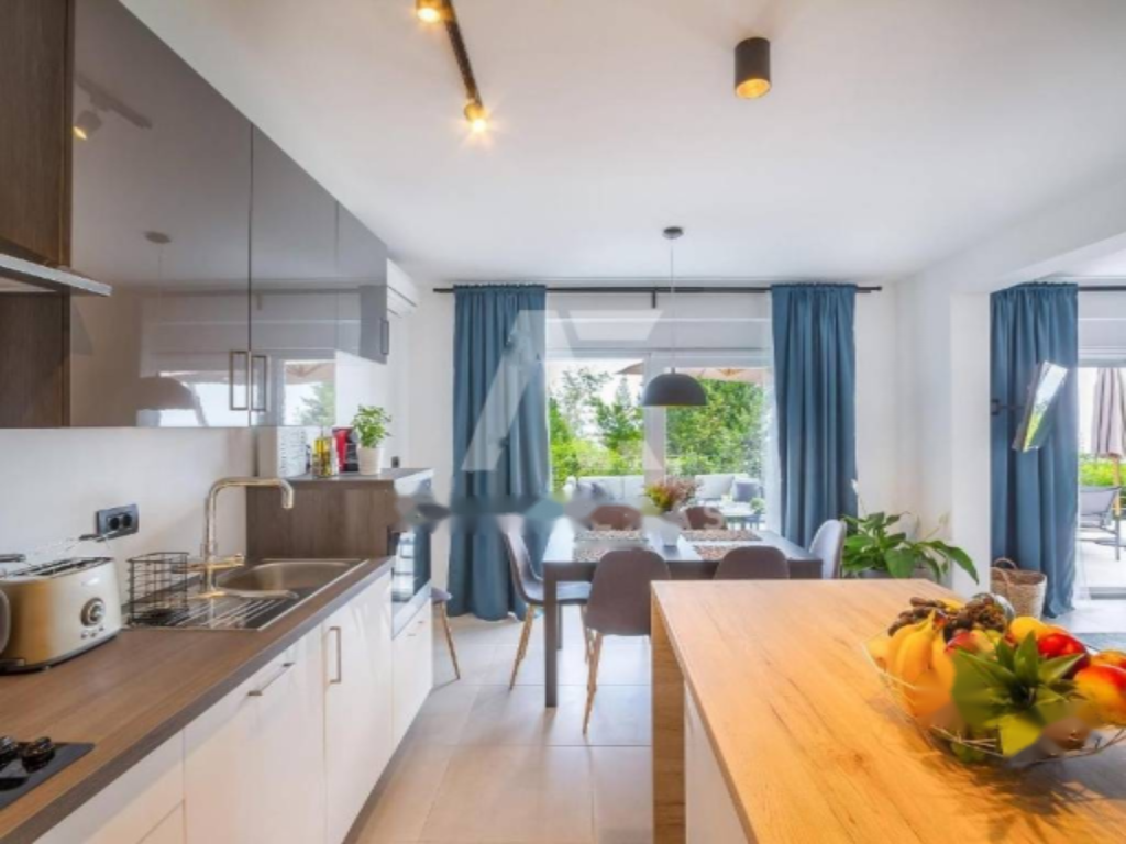 Casa a Opatija, Croazia, 200 m² - foto 7