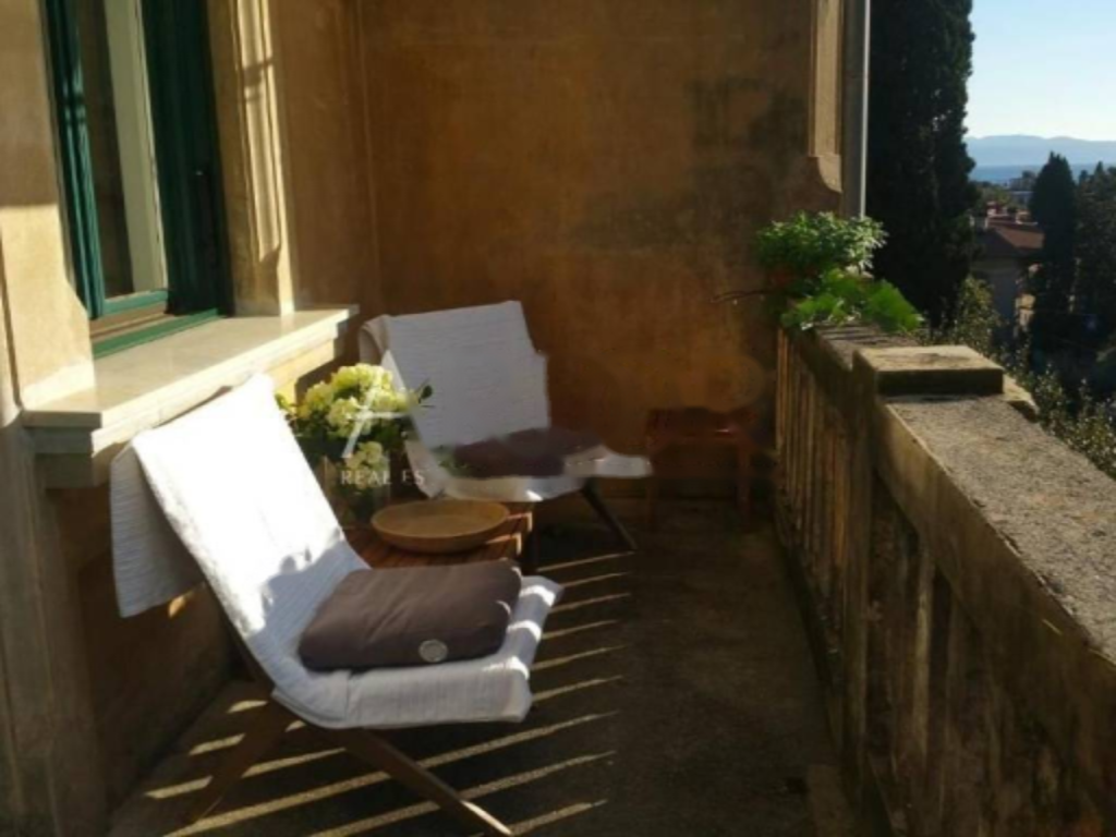 House in Opatija, Croatia, 450 m² - picture 7