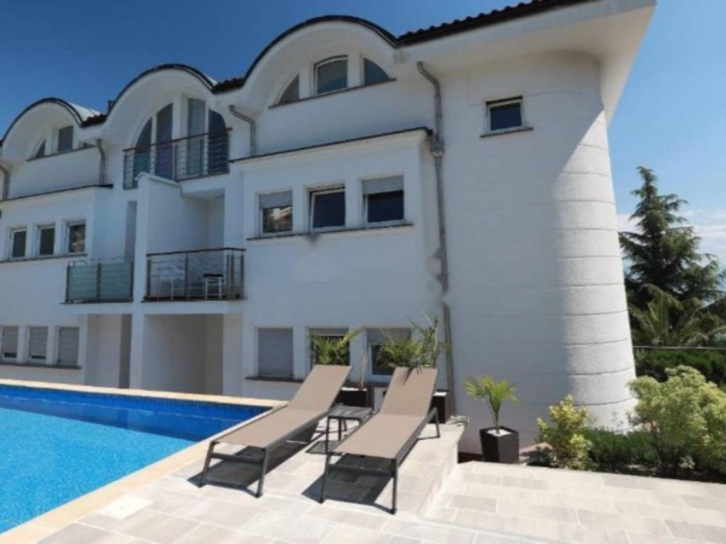 Flat in Opatija, Croatia, 69 m² - picture 8