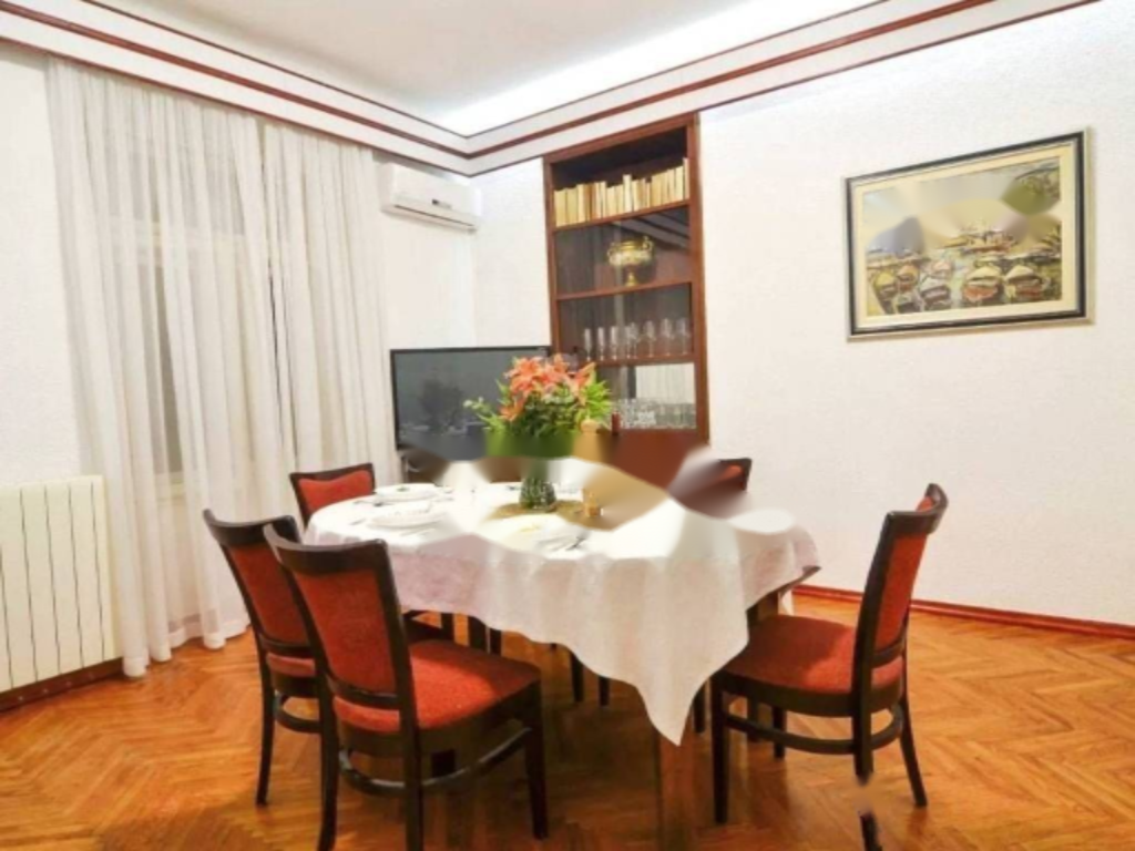 Flat in Opatija, Croatia, 200 m² - picture 9