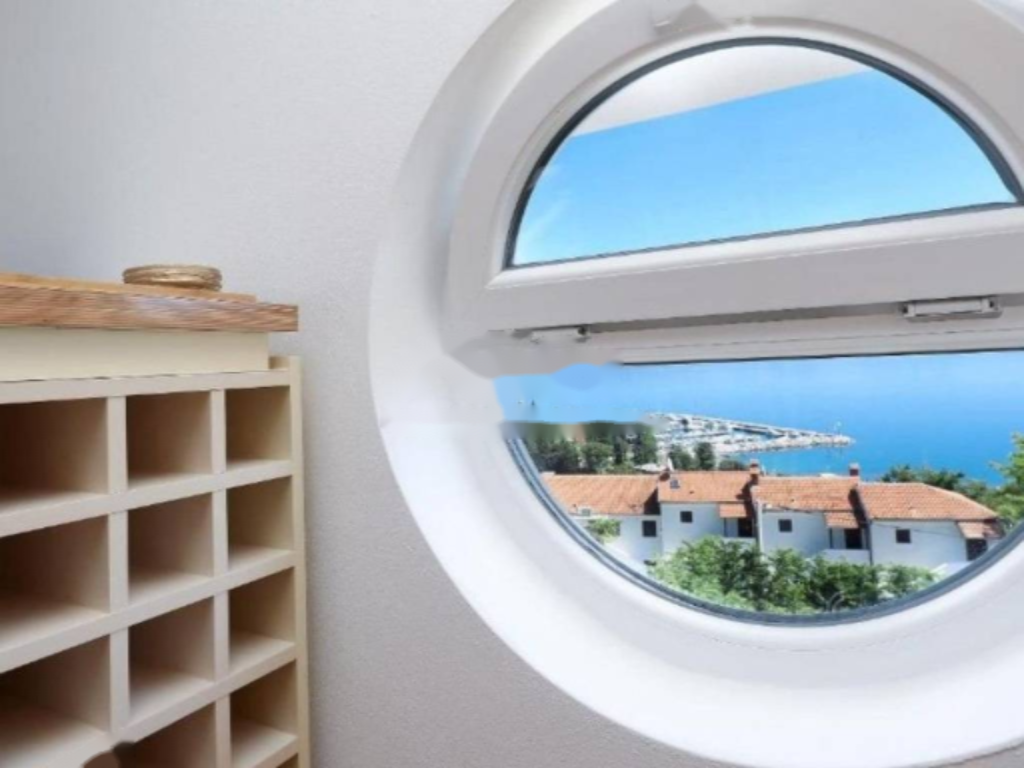 Flat in Opatija, Croatia, 69 m² - picture 11