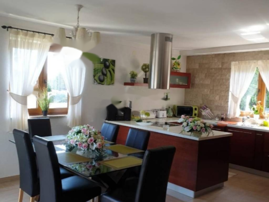 Casa a Opatija, Croazia, 280 m² - foto 11