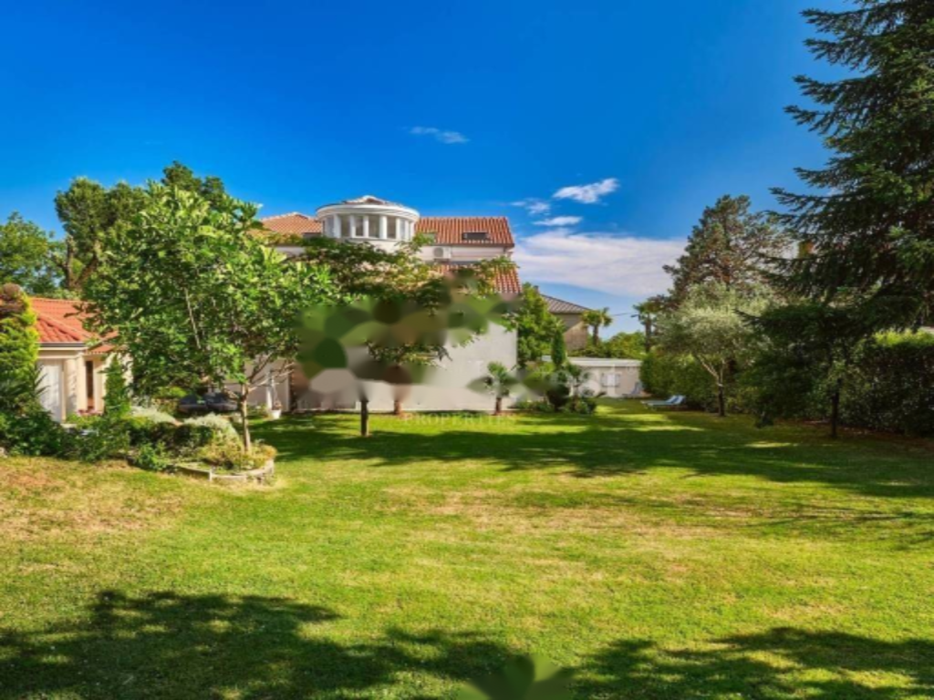 Casa en Opatija, Croacia, 381 m² - imagen 11