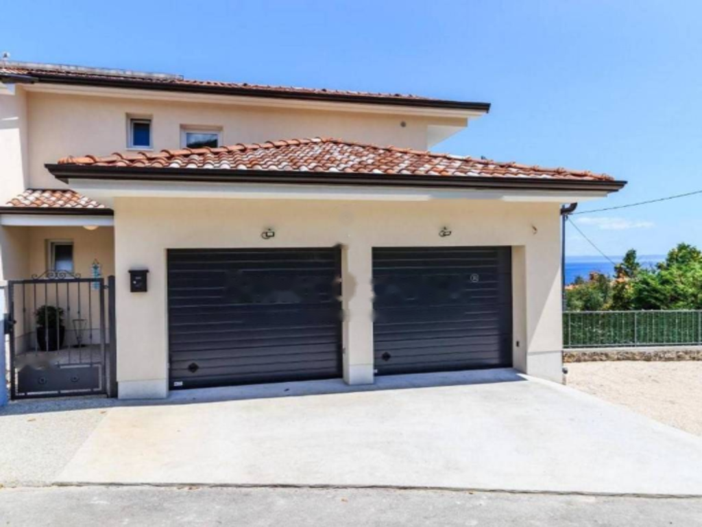 Casa en Opatija, Croacia, 380 m² - imagen 14