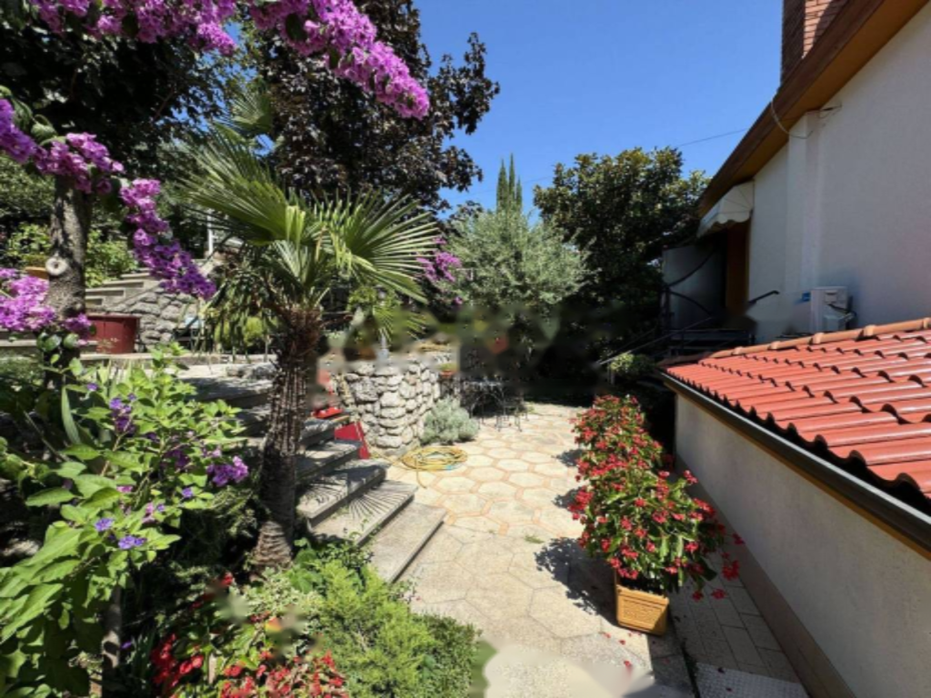 House in Opatija, Croatia, 377 m² - picture 17