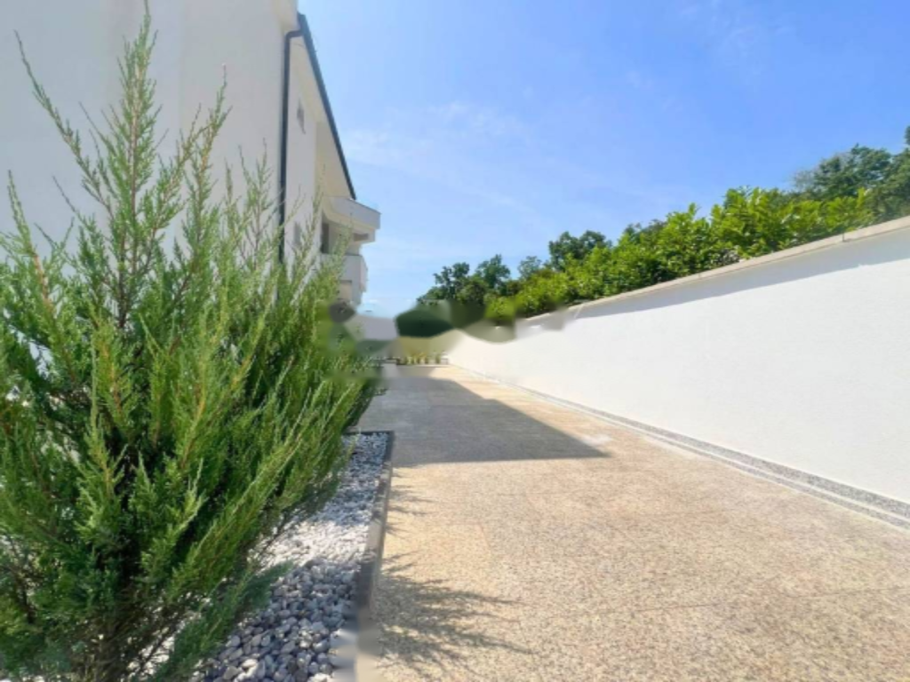 Flat in Opatija, Croatia, 77 m² - picture 18