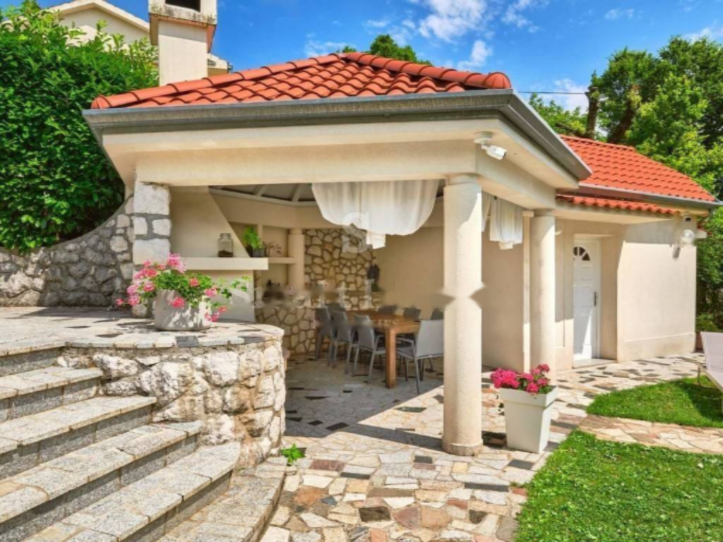 Casa en Opatija, Croacia, 381 m² - imagen 19