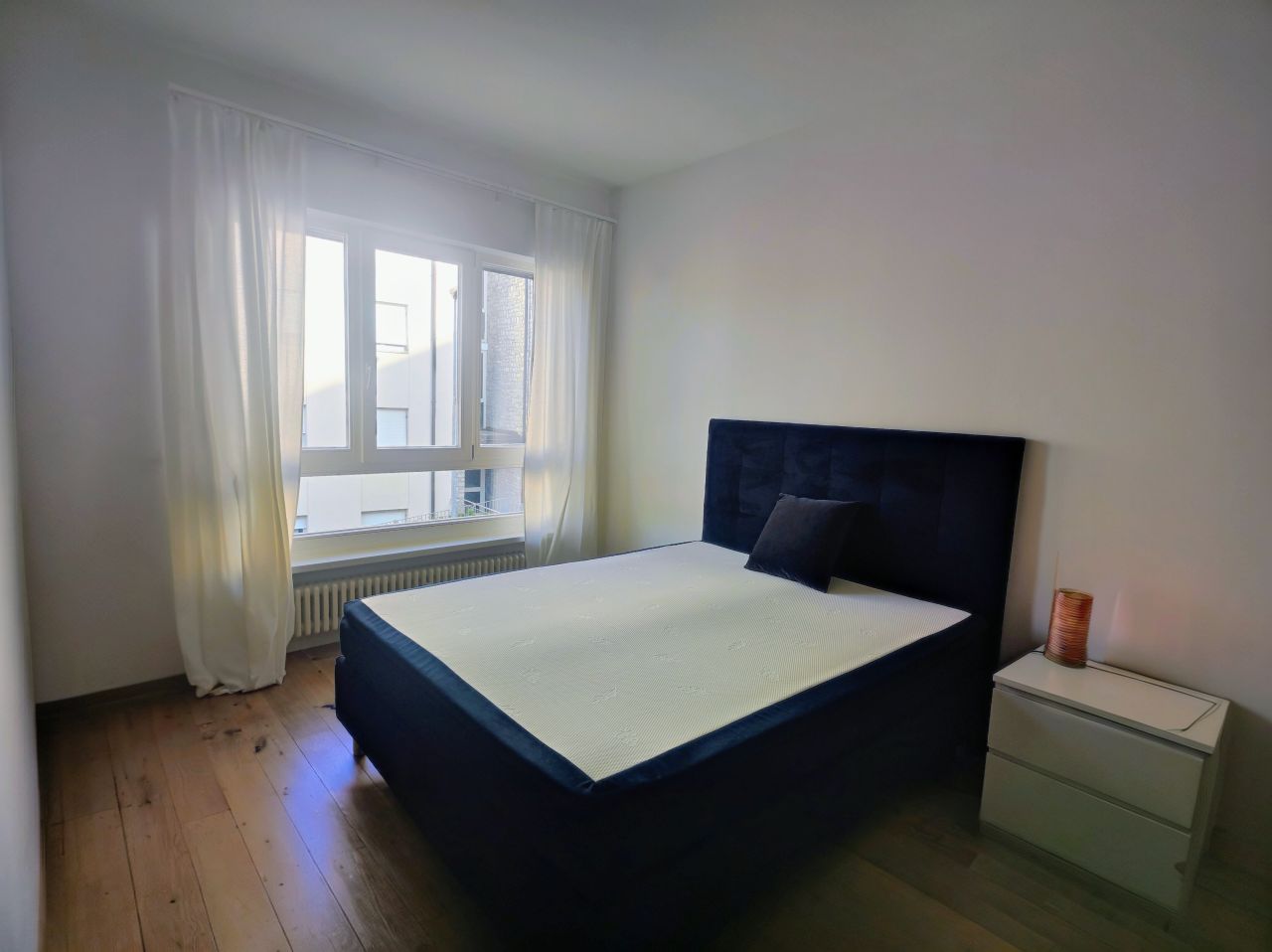 Piso en Campione d'Italia, Italia, 81 m² - imagen 15