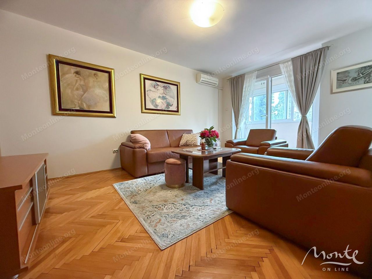 Apartamento en Podgorica, Montenegro, 63 m² - imagen 1