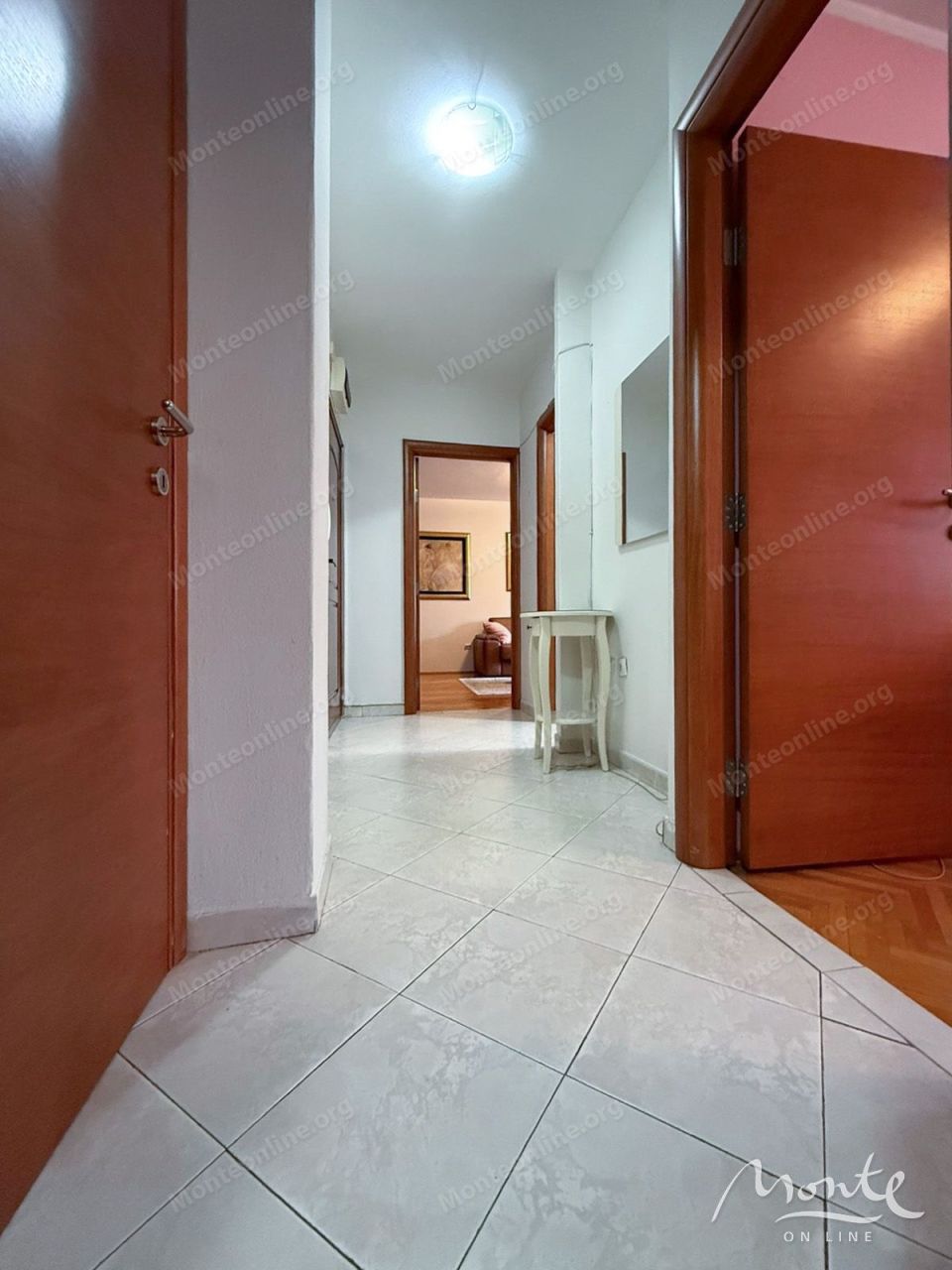 Apartamento en Podgorica, Montenegro, 63 m² - imagen 9