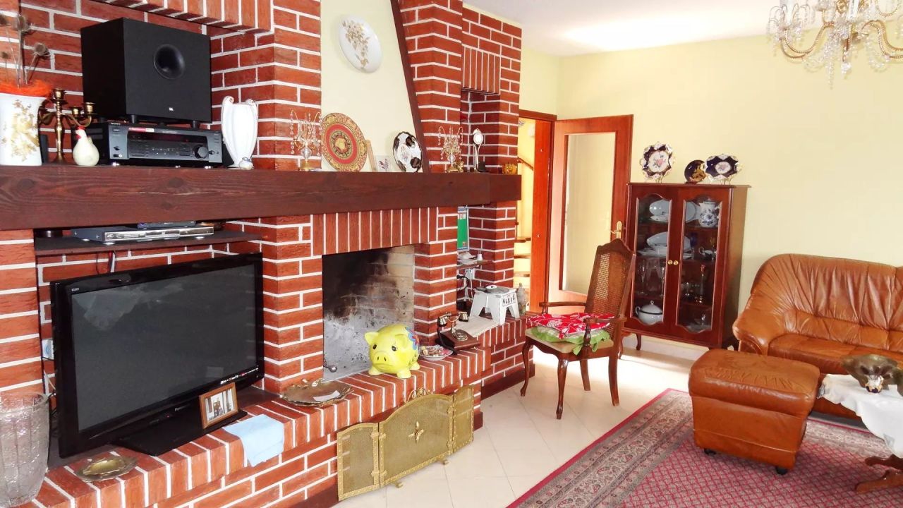 Hotel en Krasici, Montenegro, 370 m² - imagen 12