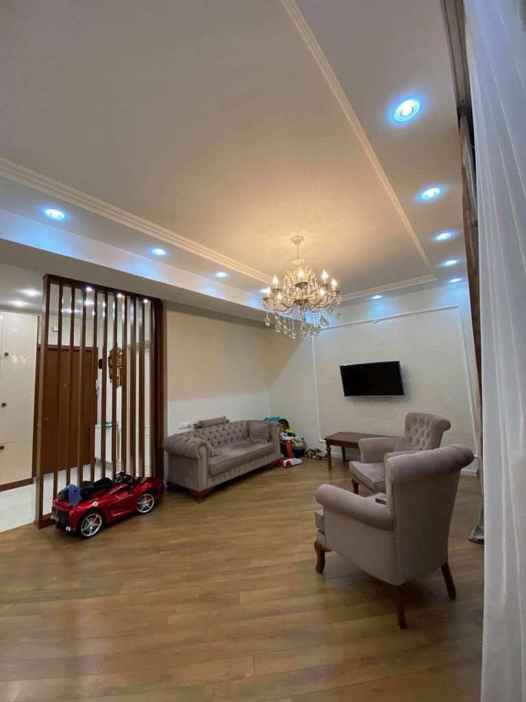 Flat in Tbilisi, Georgia, 108 m² - picture 1