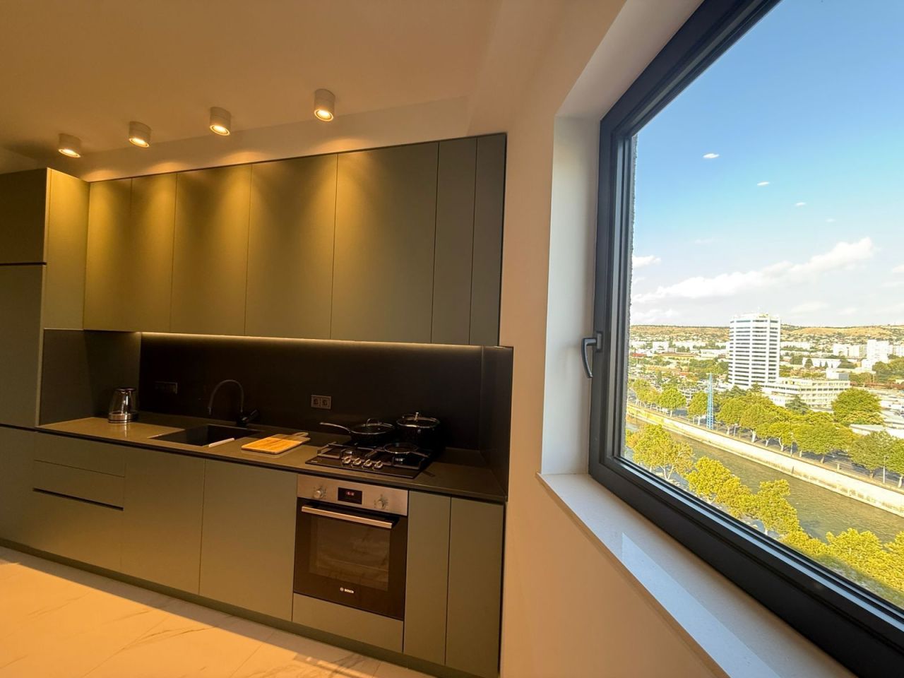 Piso en Tbilisi, Georgia, 90 m² - imagen 3