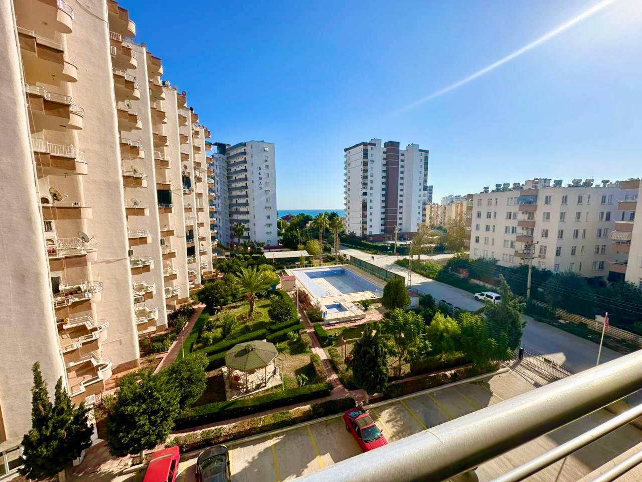 Flat in Mersin, Turkey, 90 m² - picture 2