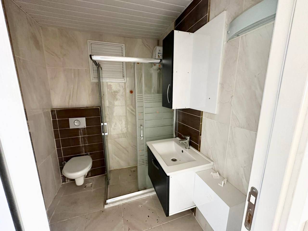 Flat in Mersin, Turkey, 90 m² - picture 12