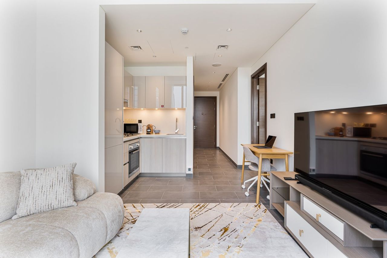 Flat in Dubai, UAE, 47.62 m² - picture 2