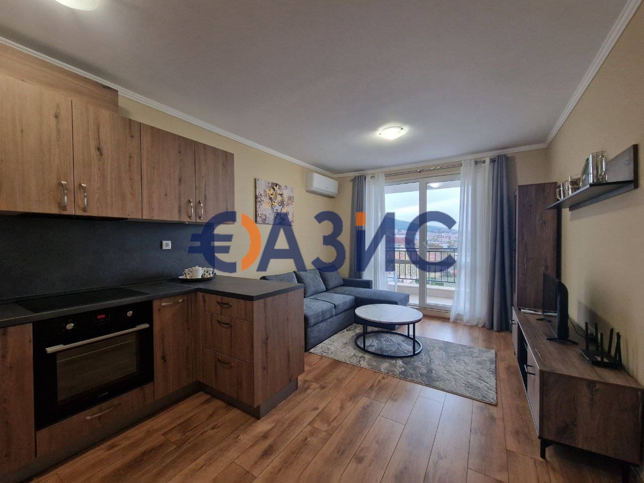 Apartment in Sveti Vlas, Bulgaria, 56.6 m² - picture 1