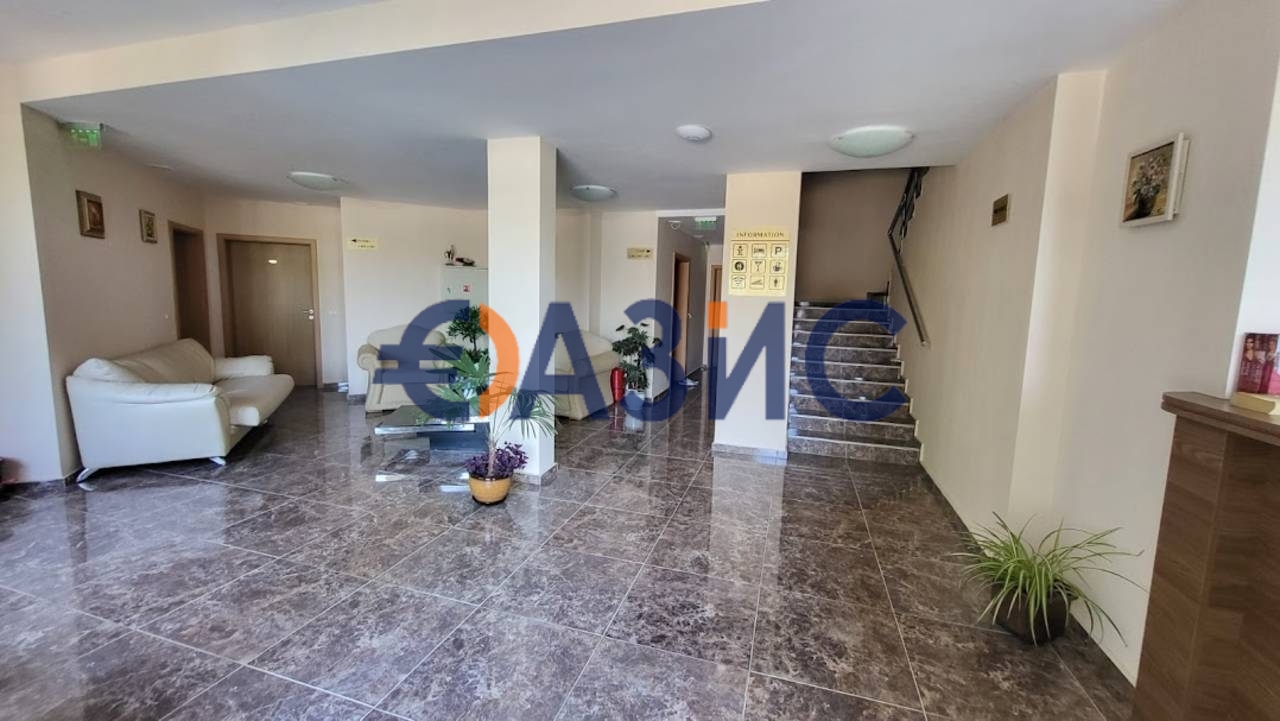 Appartement à Slantchev Briag, Bulgarie, 61 m² - image 12
